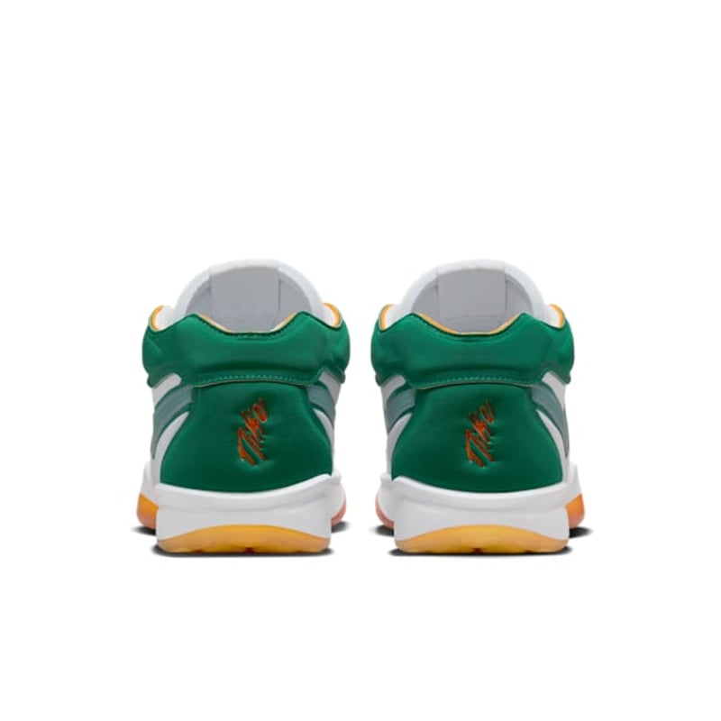 Nike G.T. Hustle 2 DJ9405-103 06