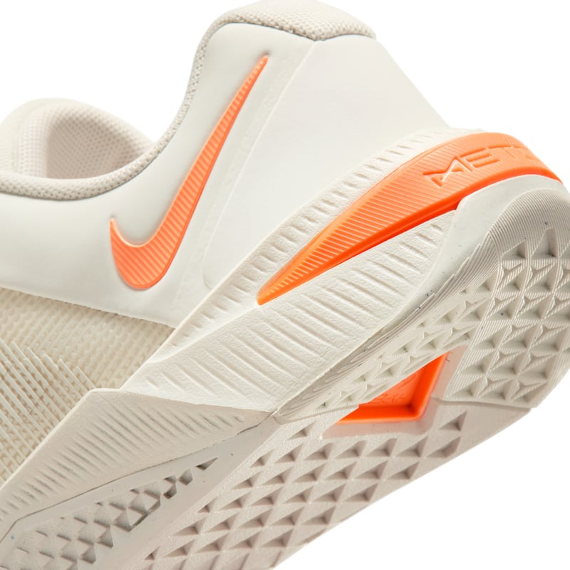 Buty treningowe Nike Metcon 10 "Sail & Ice Peach" | Kobiety | Trening | 08 | SPORTSHOWROOM
