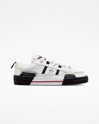 Converse One Star Low x Ibn Jasper ‘Overhaulin’ A00245C 01