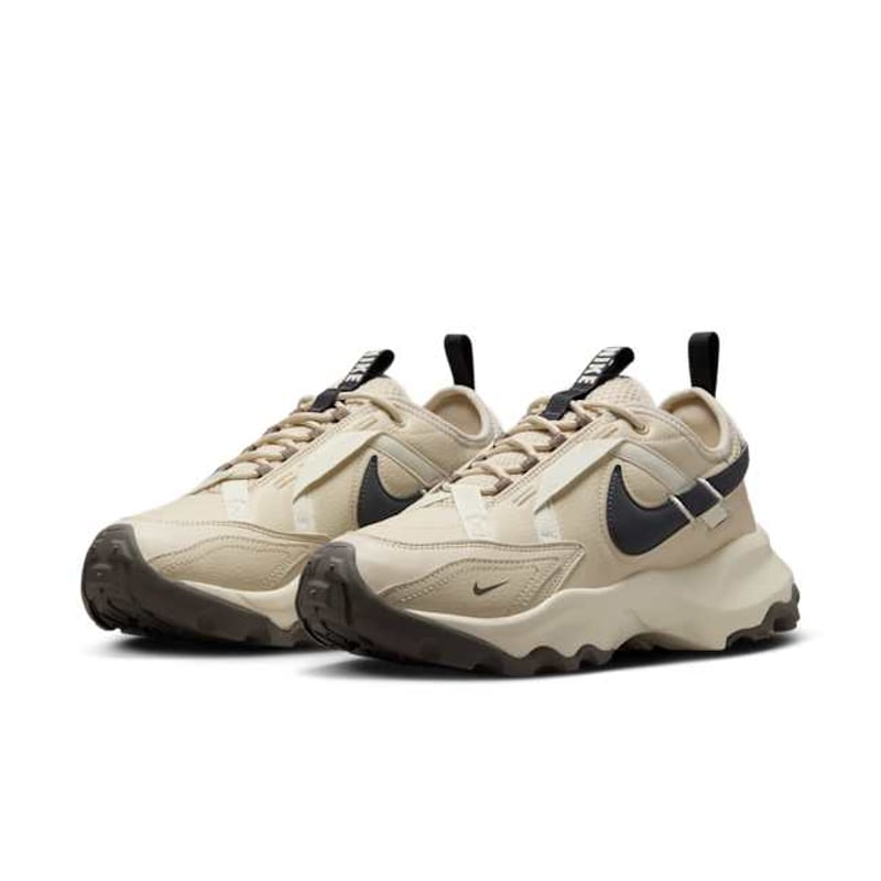 Nike TC 7900 DD9682-200 05