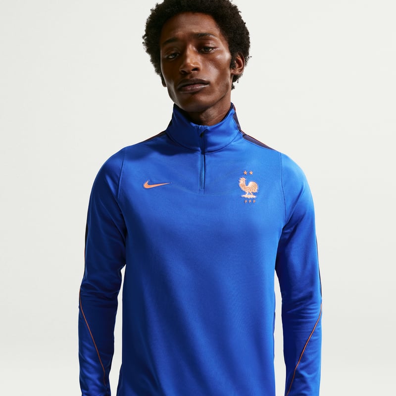 Nike FFF Strike Dri-FIT IB4606-480 01
