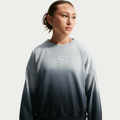 Nike Studio Fleece Lightweight Oversized Graphic Crew Genser "Light Smoke Grey" | Barn | | 00 | SPORTSHOWROOM