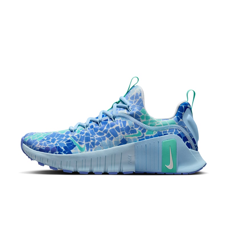 Nike Free Metcon 6 AMP IB6902-400 01