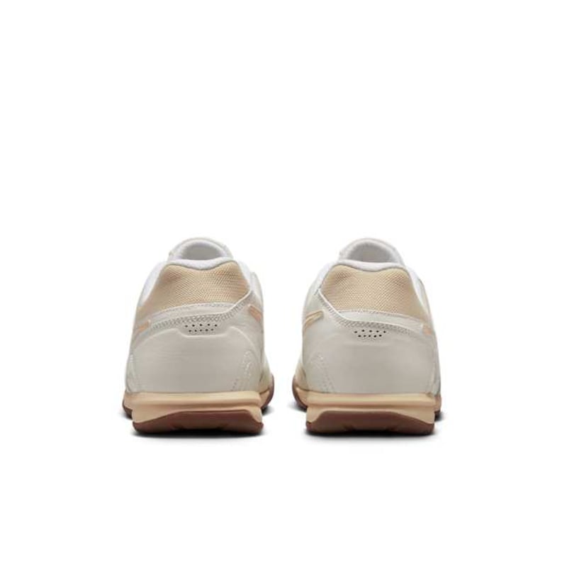 Nike Gato IB3082-133 06