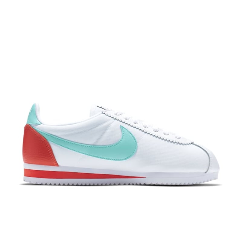 Nike Classic Cortez Premium 905614-104 03