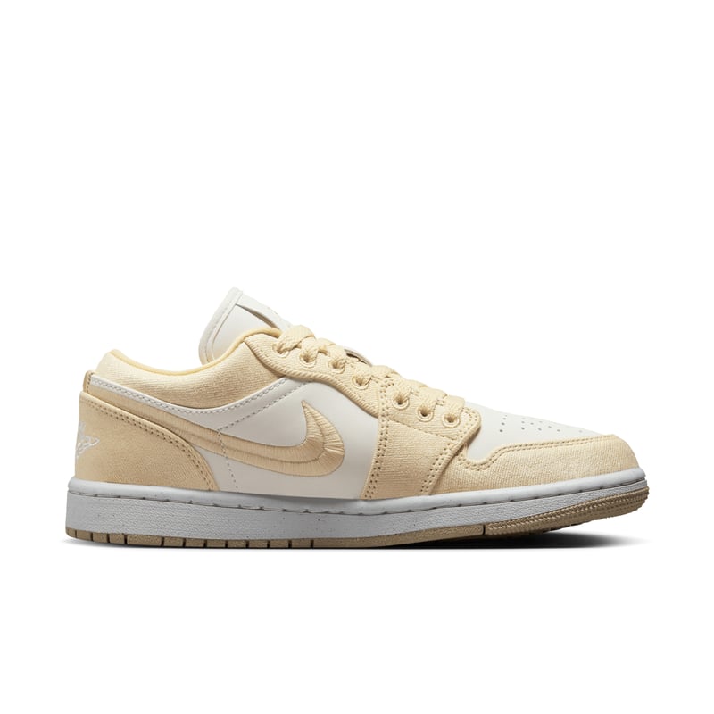 Jordan 1 Low SE FN3722-701 03