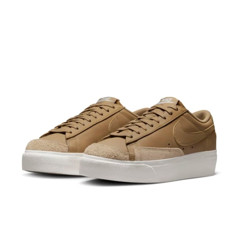 Nike Blazer Low Platform DJ0292-200 05