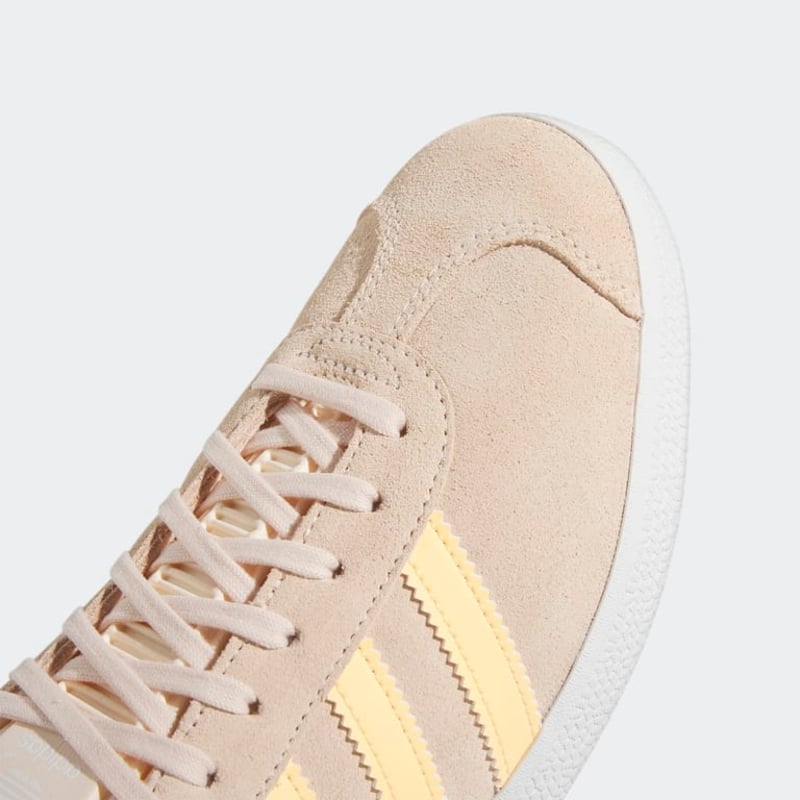 adidas Gazelle IE5137 04
