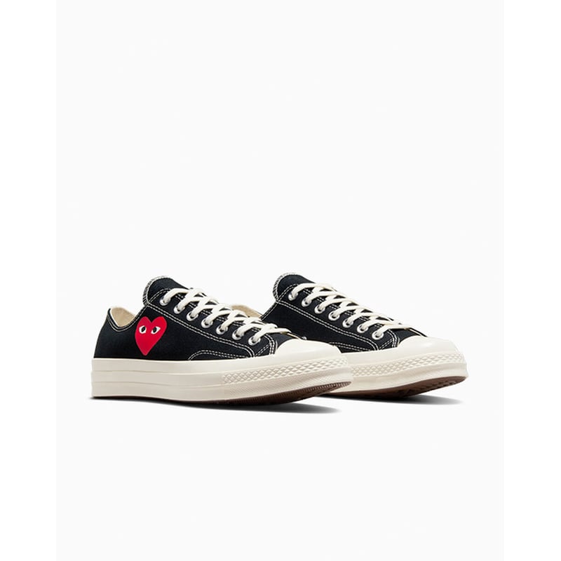 Converse Chuck 70 Low x PLAY Comme des Garçons ‘Single Heart’ A08804C 05