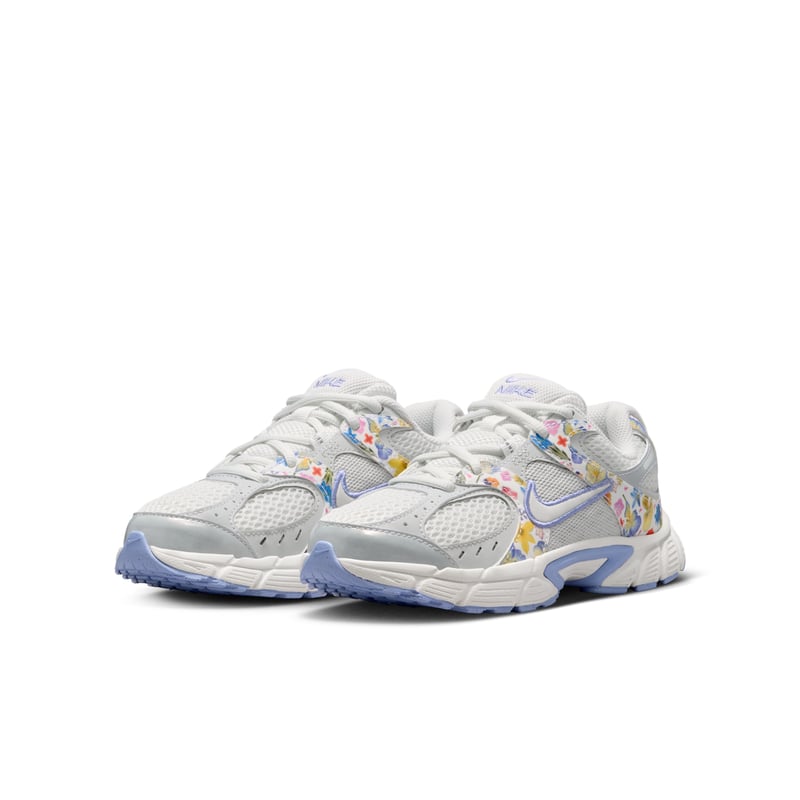 Nike V5 RNR SE trainers "Summit White & Light Thistle" | Kids | SportStyle | 05 | SPORTSHOWROOM