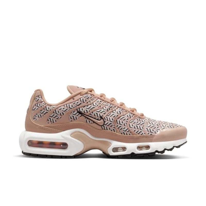 Nike Air Max Plus FB2557-200 03