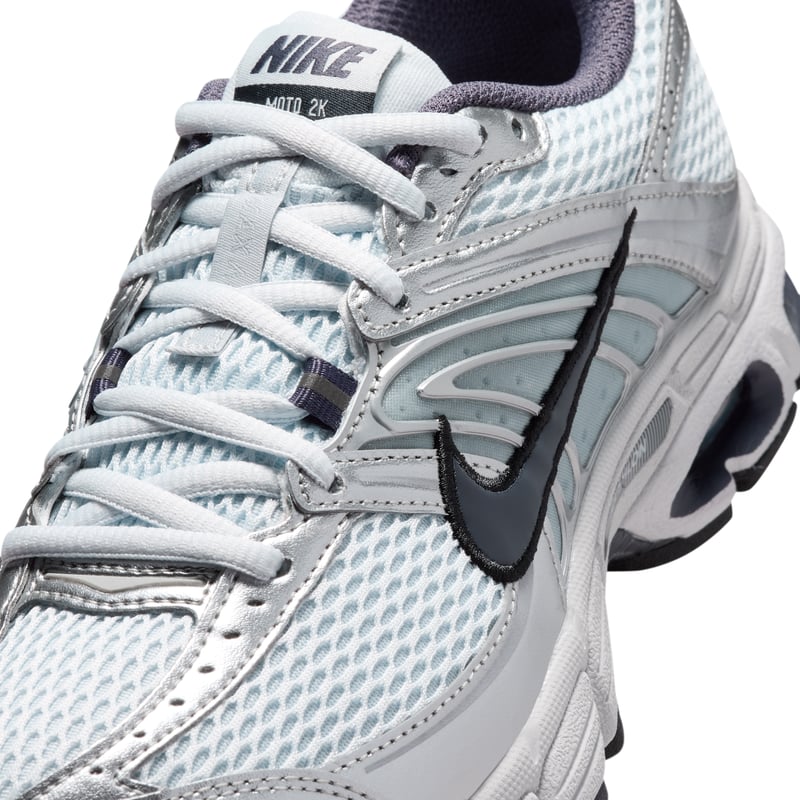 Nike Air Max Moto 2K HQ2056-013 07