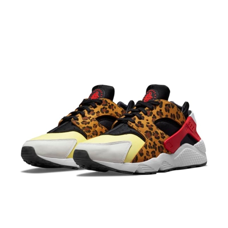 Nike Air Huarache DM9092-700 05