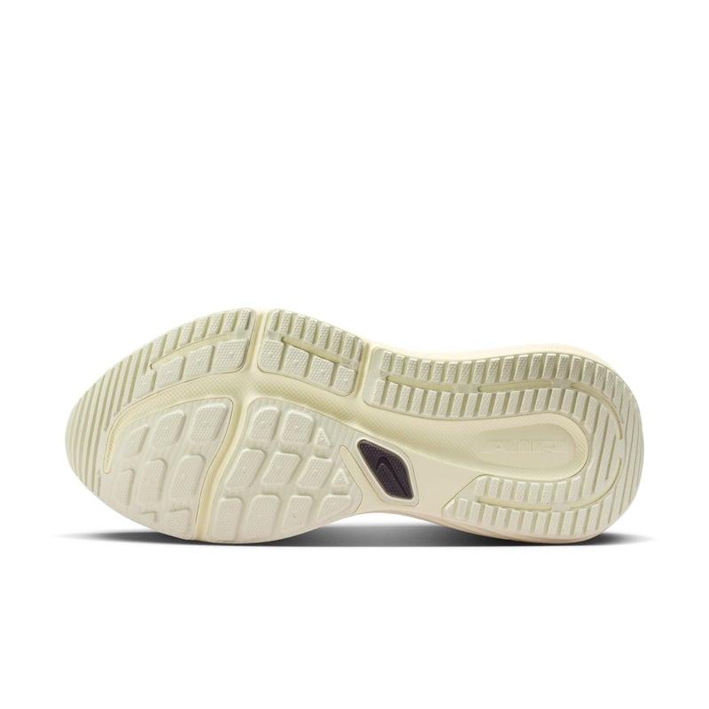Nike Winflo 12 Laufschuhe "College Grey & Coconut Milk" | Herren | Laufen | 02 | SPORTSHOWROOM
