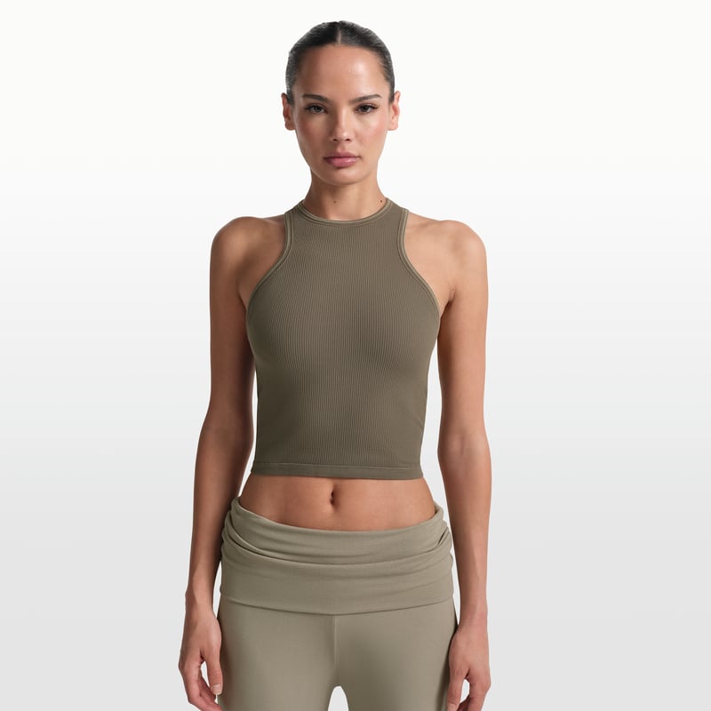 NikeSKIMS Ribbed Seamless IR5152-279 01