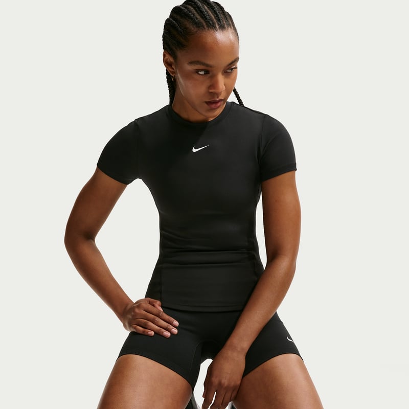 Nike One Fitted IR1895-010 01