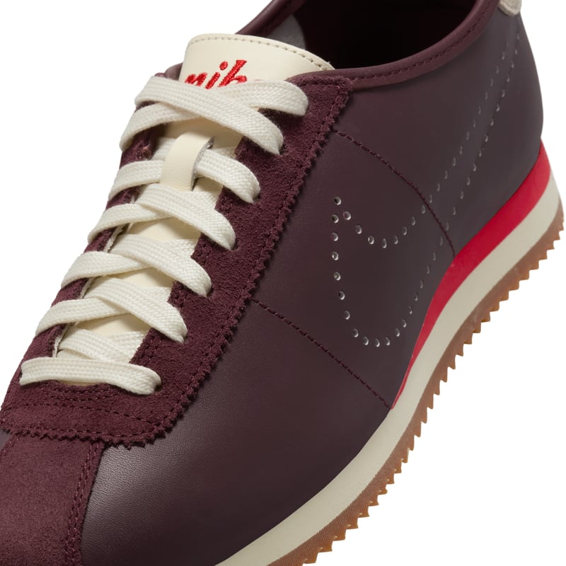 Nike Cortez Leather HQ1841-601 07