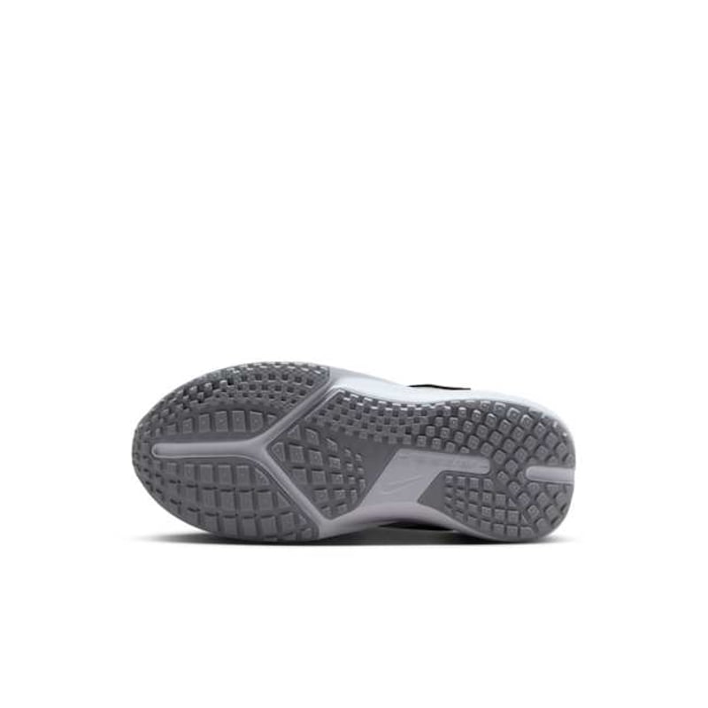 Nike Sonic Fly FZ0016-001 02