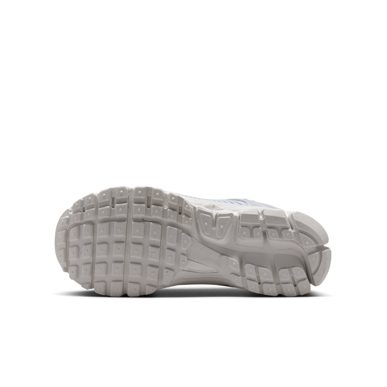 Nike Vomero 5 HF6998-014 02