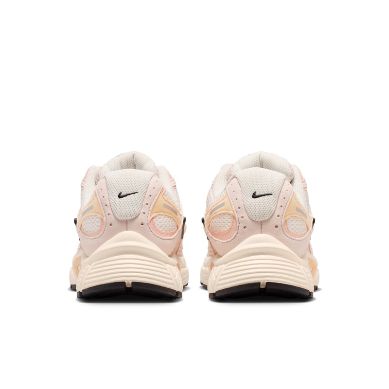Sneakersy Nike V5 RNR "Chalk & Silt Red" | Kobiety | Sportstyle | 06 | SPORTSHOWROOM