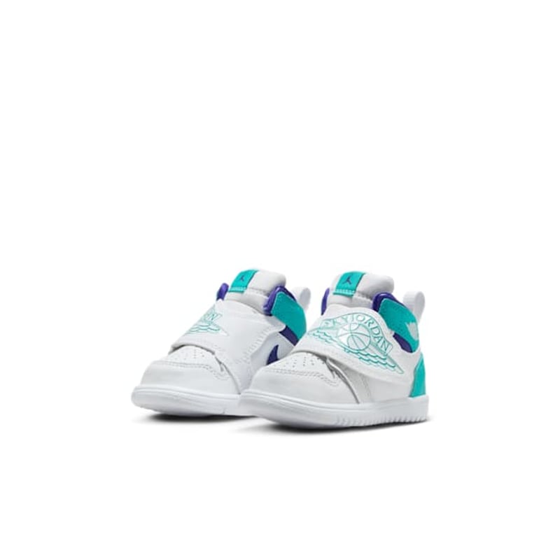 Sky Jordan 1 BQ7196-105 05