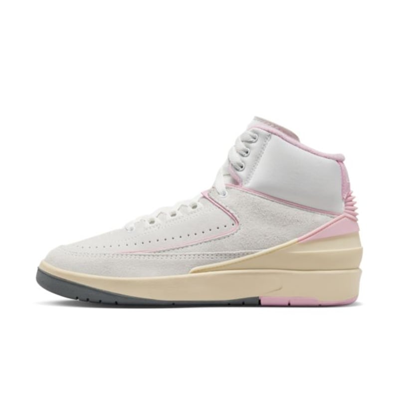 Jordan 2 Retro FB2372-100 01