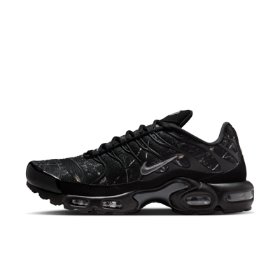 Superge Nike Air Max Plus "Black Wood Camo" | Moški | Sportstyle | 01 | SPORTSHOWROOM
