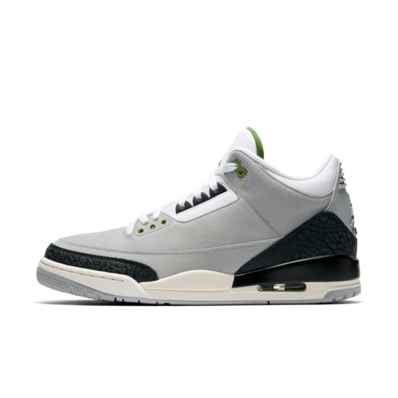 Jordan 3 Retro 136064-006 01