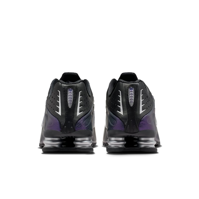Nike Shox R4 IO4546-002 06
