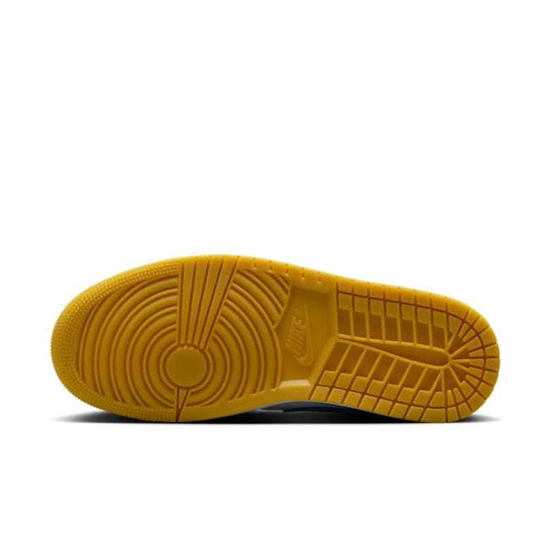 Jordan 1 Low DC0774-104 02