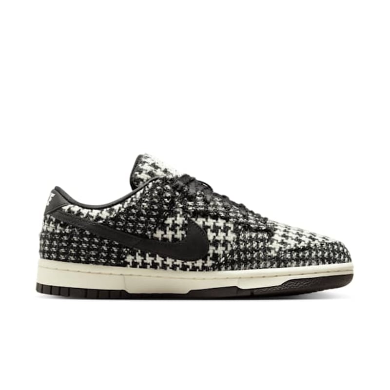 Nike Dunk Low x Harris Tweed® HQ5036-901 03