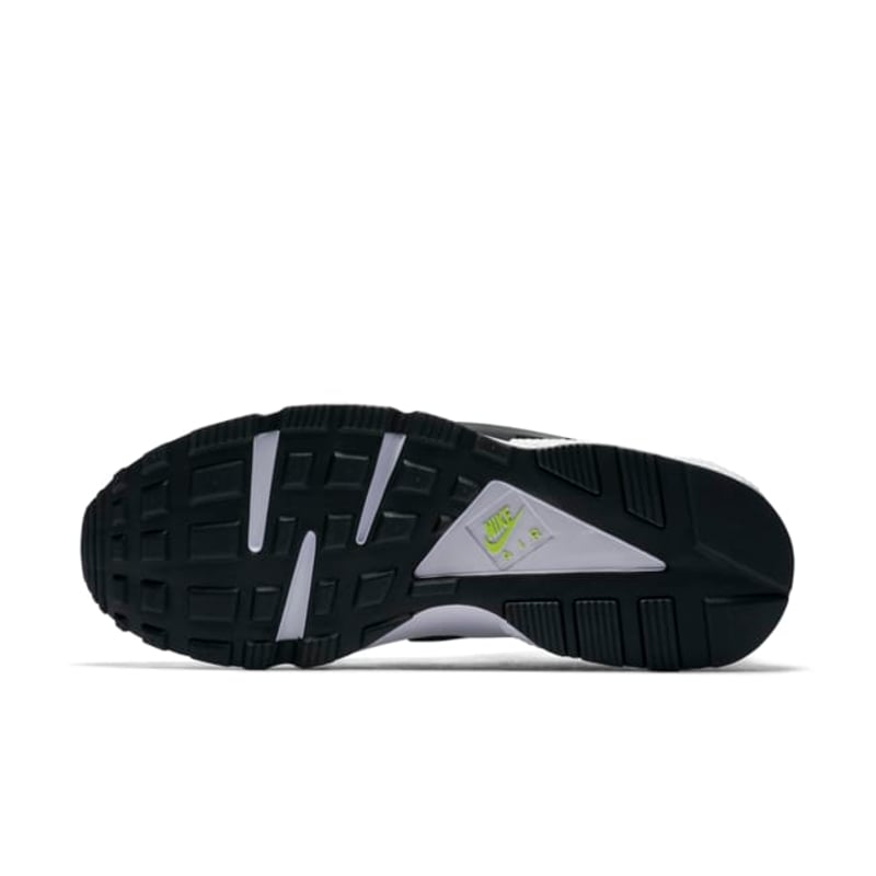 Nike Air Huarache AH8049-101 02