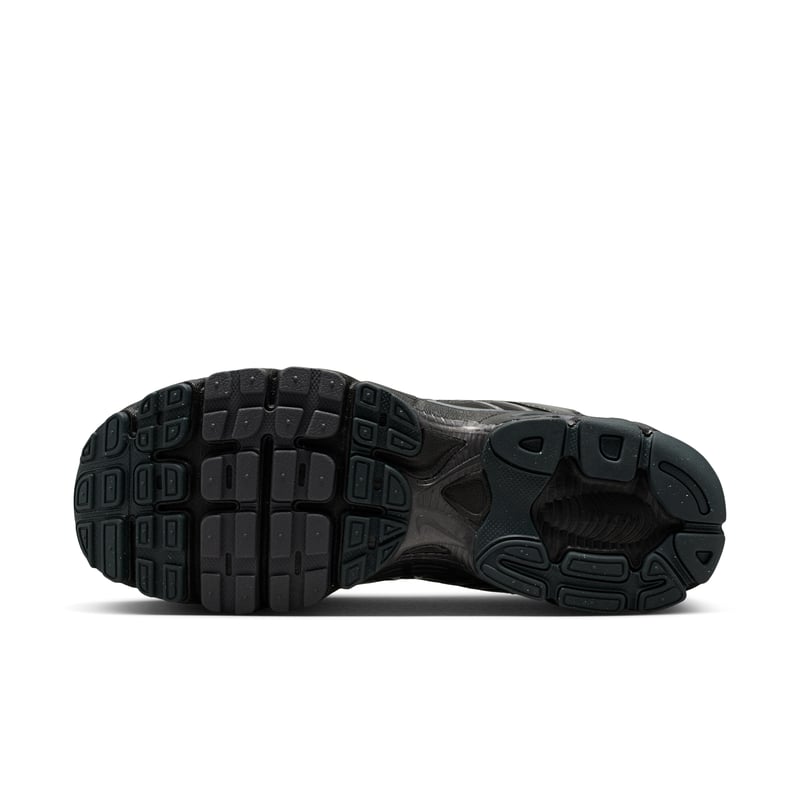 Nike Air Max Moto 2K IO9279-001 02