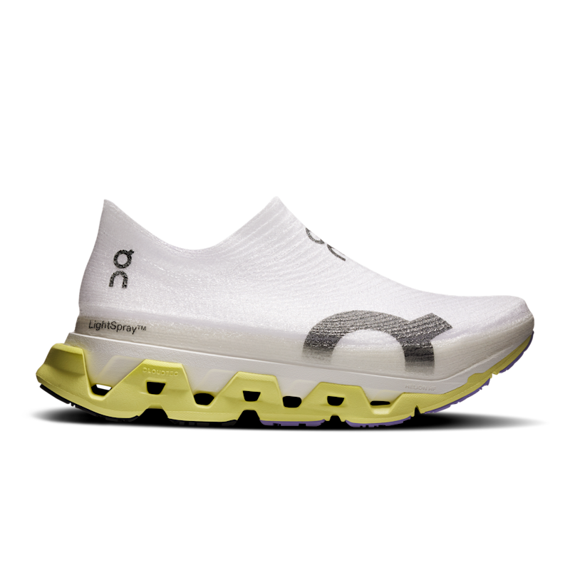 On LightSpray Cloudmonster 3 Hyper runners "Limelight & Bloom" | Men & Women | Running | 01 | SPORTSHOWROOM
