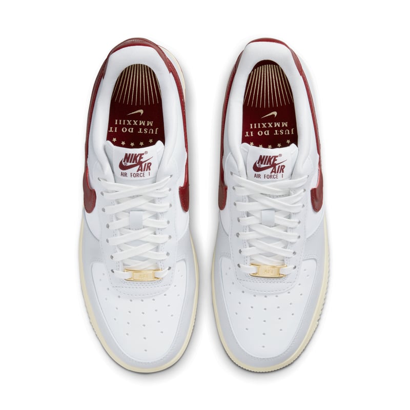 Nike Air Force 1 '07 SE DV7584-001 04