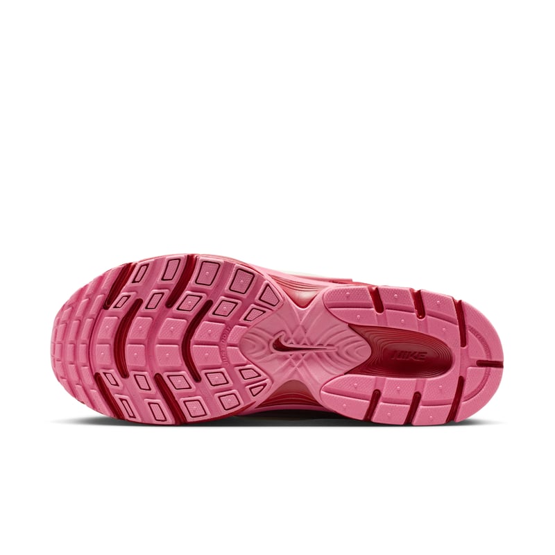 Nike V5 RNR trainers "Team Crimson & Soft Pearl" | Women | SportStyle | 02 | SPORTSHOWROOM