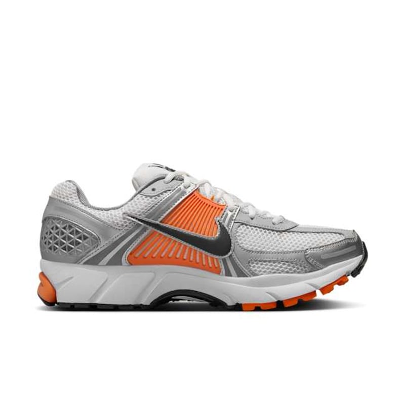 Nike Zoom Vomero 5 FJ4151-002 03