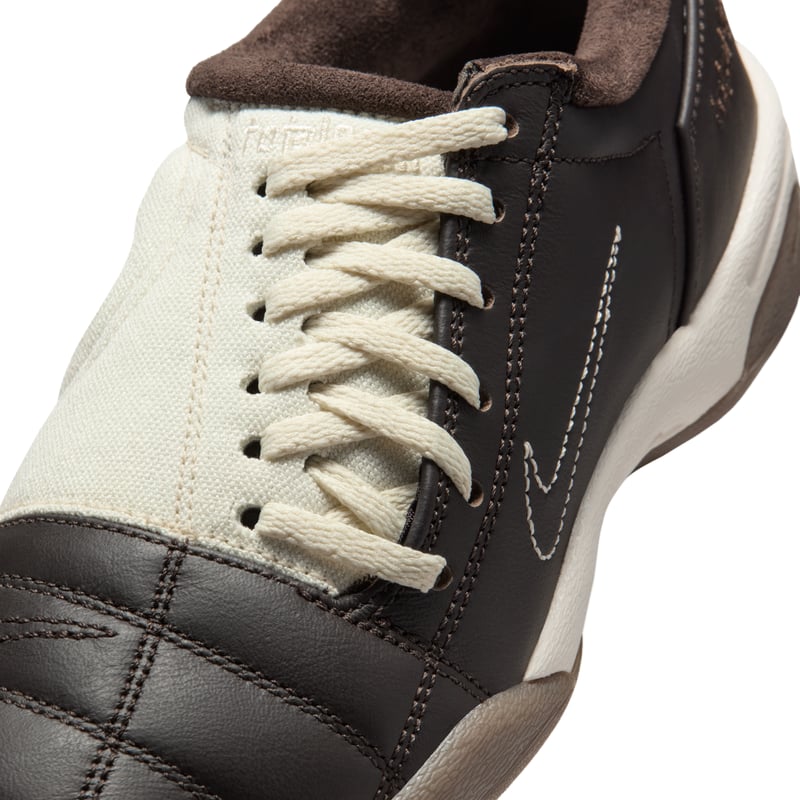 Nike Total 90 IQ0271-047 07