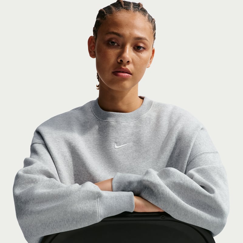 Nike Phoenix Fleece Over-Oversized Crew DQ5761-043 03