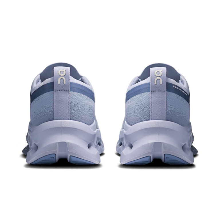 On Cloudtilt Moon x Zendaya 3MF30673776 05
