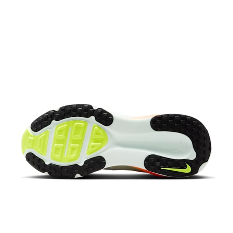 Nike Vomero 18 HM6803-300 02