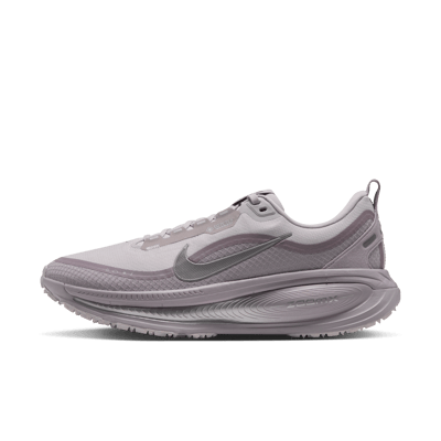 Nike Vomero 18 GORE-TEX hardloopschoenen "Vast Grey & Silver Lilac" | Dames | Hardlopen | 01 | SPORTSHOWROOM