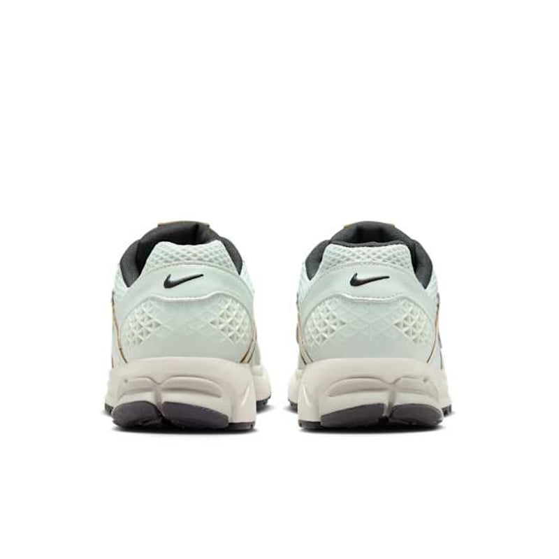 Nike Zoom Vomero 5 FN6742-001 06