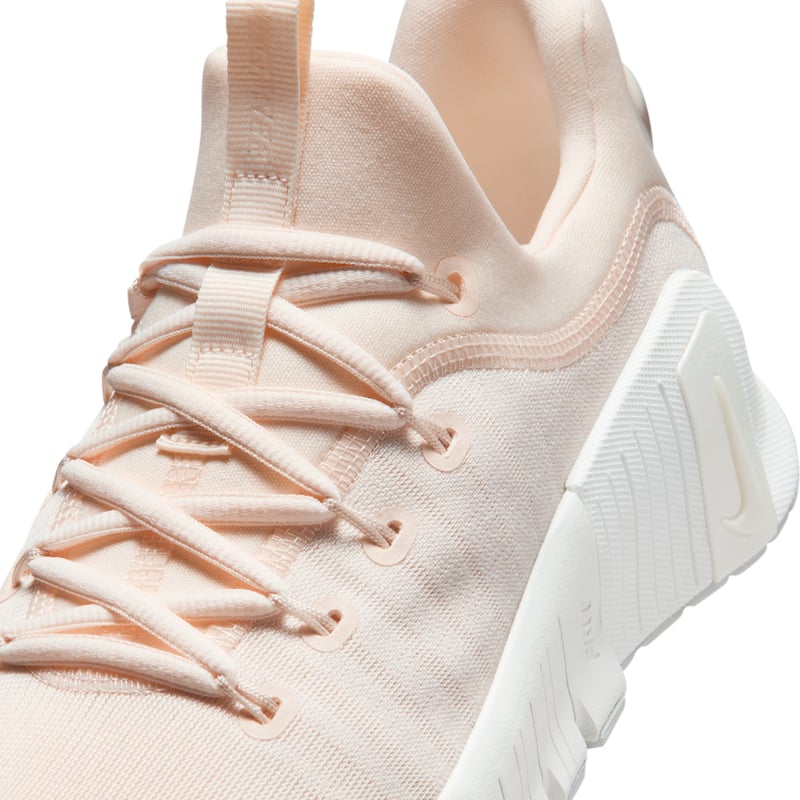 Nike Free Metcon 6 gym runners "Chalk & Summit White" | Women | Training | 07 | SPORTSHOWROOM