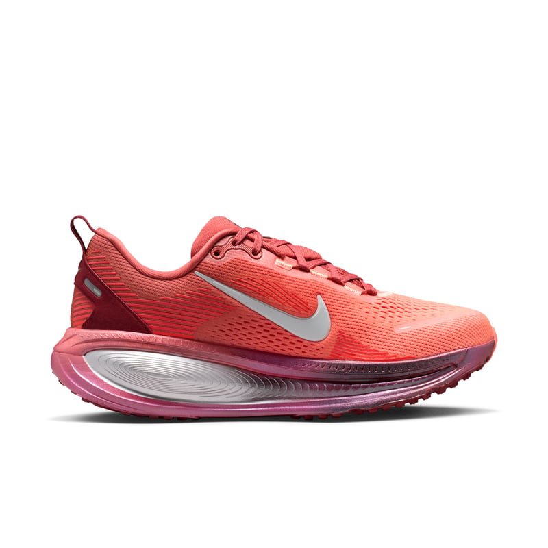 Nike Vomero 18 SE IO8250-800 03