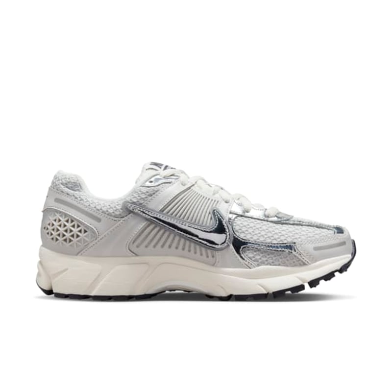 Nike Zoom Vomero 5 FD0884-025 04