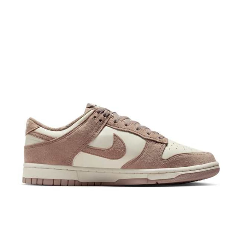 Nike Dunk Low IB4417-105 03