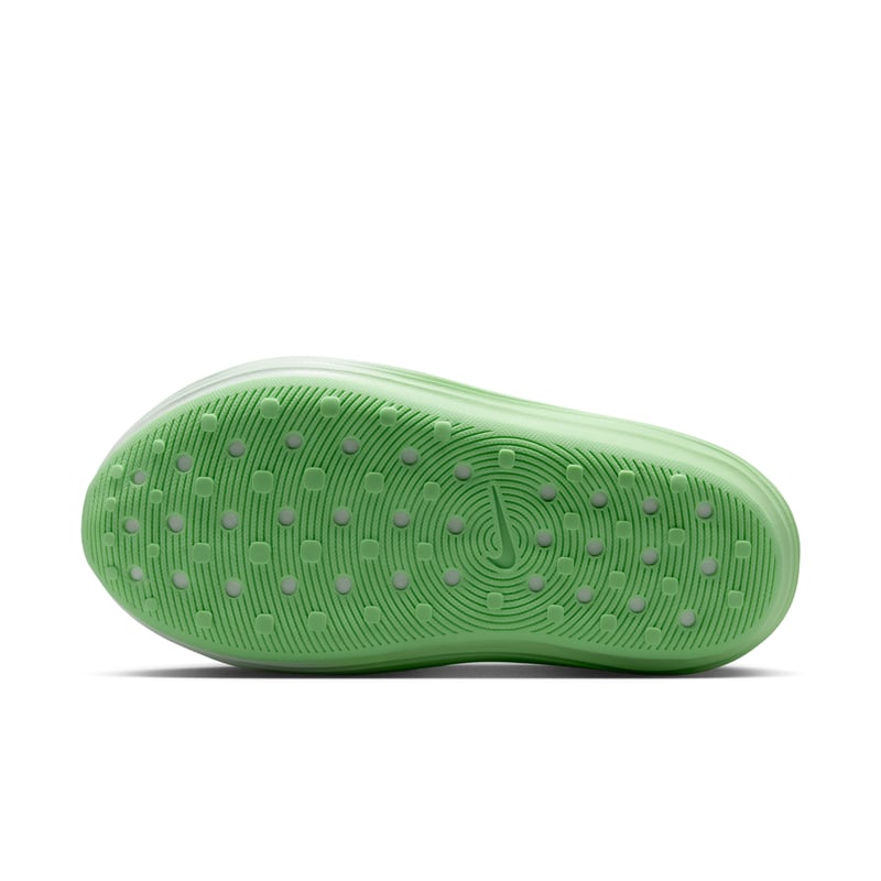 Nike ReactX Rejuven8 sneakers "Frosted Spruce & Illusion Green" | Kvinnor | Sportstyle | 02 | SPORTSHOWROOM