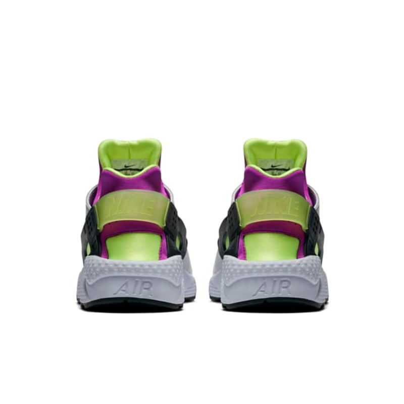 Nike Air Huarache AH8049-101 06