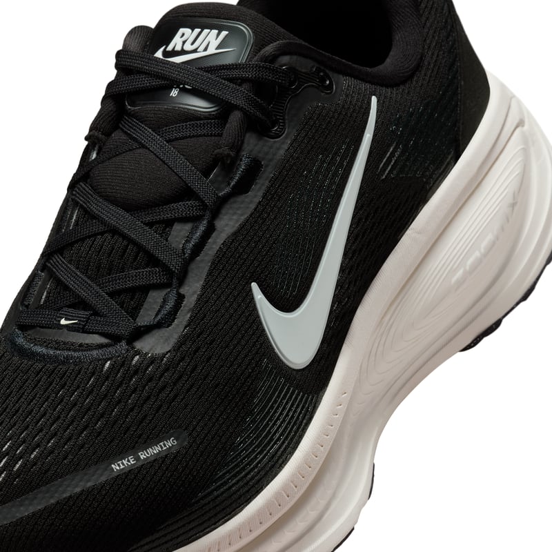 Nike Vomero 18 (Extra Wide) IF0515-002 07